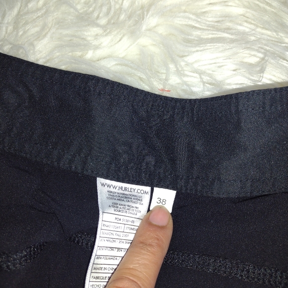 Hurley Black Swimshort. - Picture 3 of 3